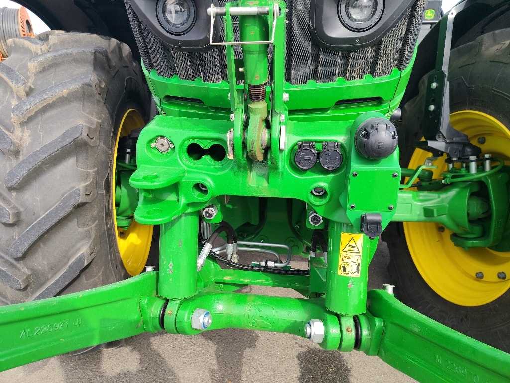 Tracteur JOHN DEERE 6R155 - photo slide 12
