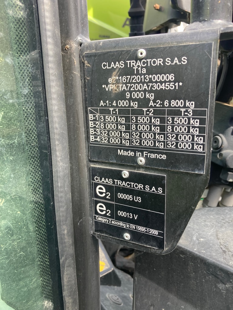 Tracteur chargeur CLAAS ARION 430 - photo slide 5