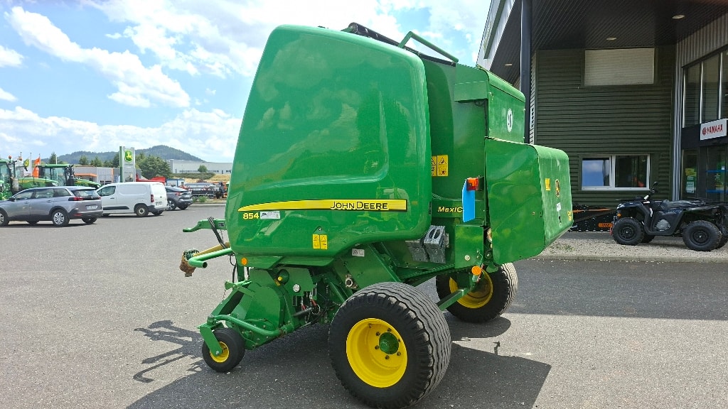 Presse balles rondes JOHN DEERE 854 MaxiCut - photo slide 4