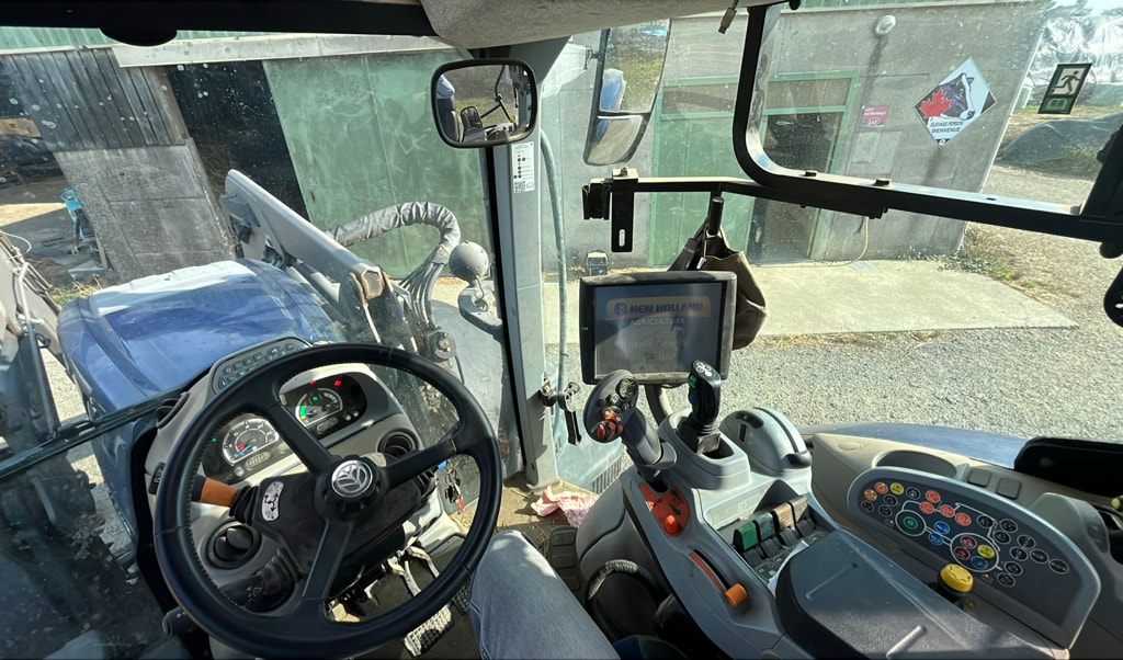 Tracteur NEW HOLLAND T7.210 - photo slide 15