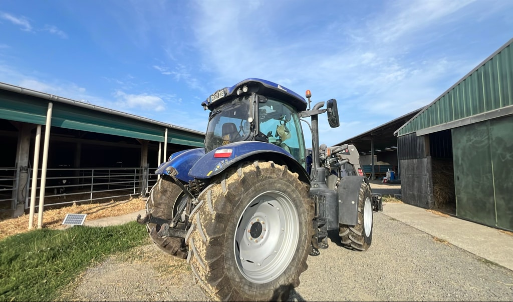 Tracteur NEW HOLLAND T7.210 - photo slide 3
