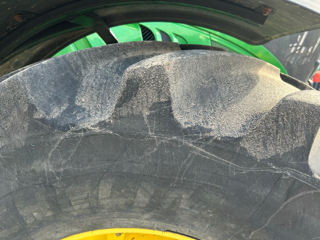 Tracteur JOHN DEERE 6210R - photo slide 11