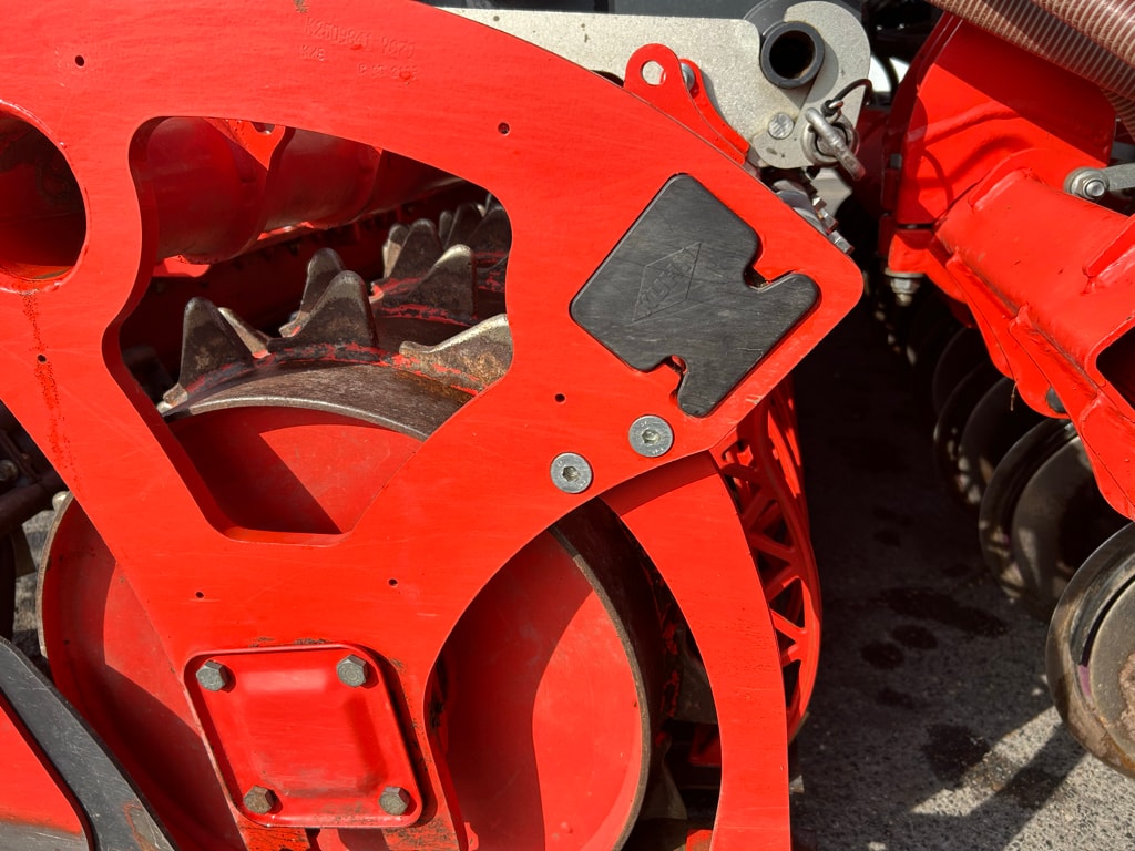 Combine de Semis KUHN HR3530 - photo slide 11