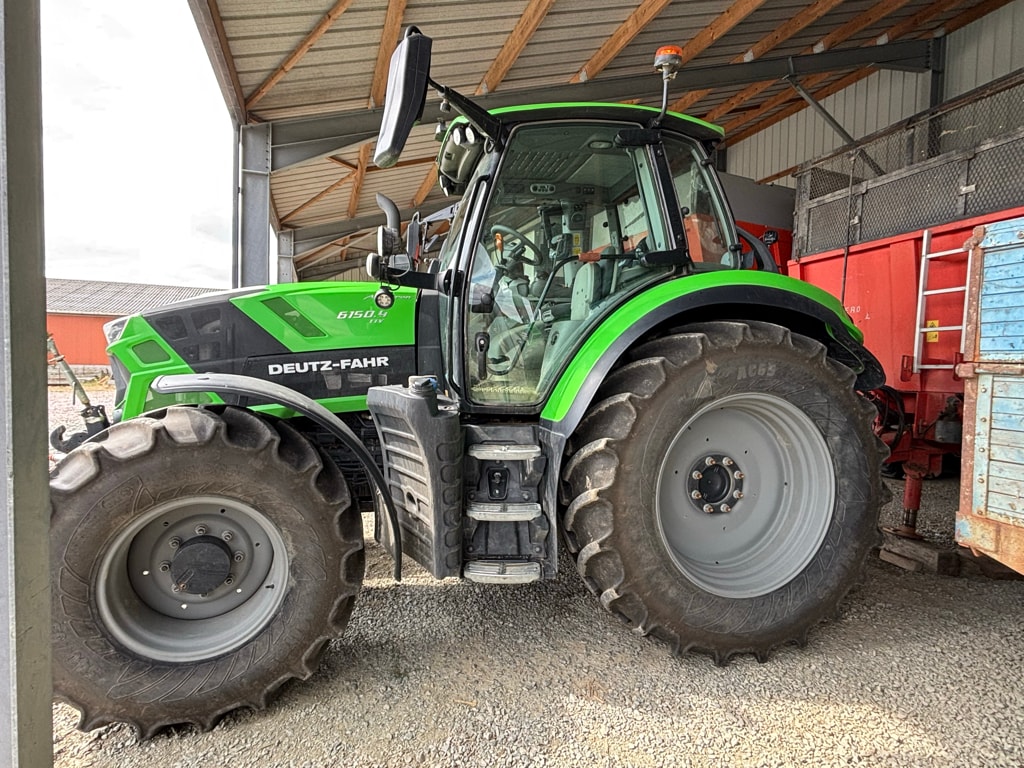 Tracteur DEUTZ FAHR 6150.4 TTV - photo slide 4