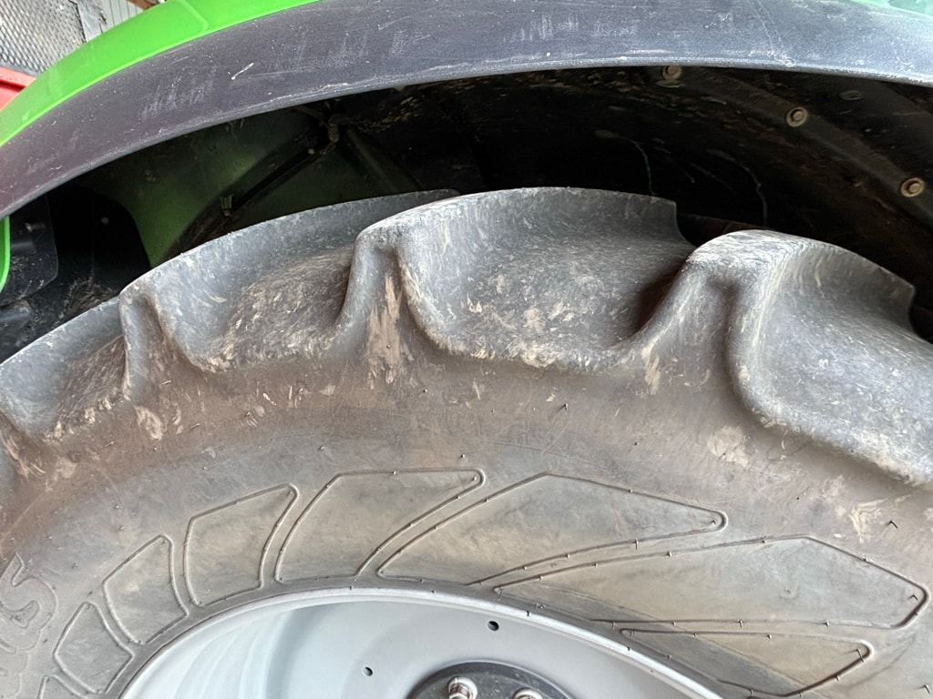 Tracteur DEUTZ FAHR 6150.4 TTV - photo slide 7