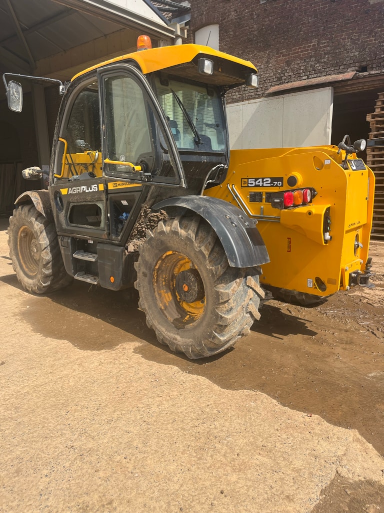 Telescopique JCB 542.7 AGRI PLUS - photo slide 4