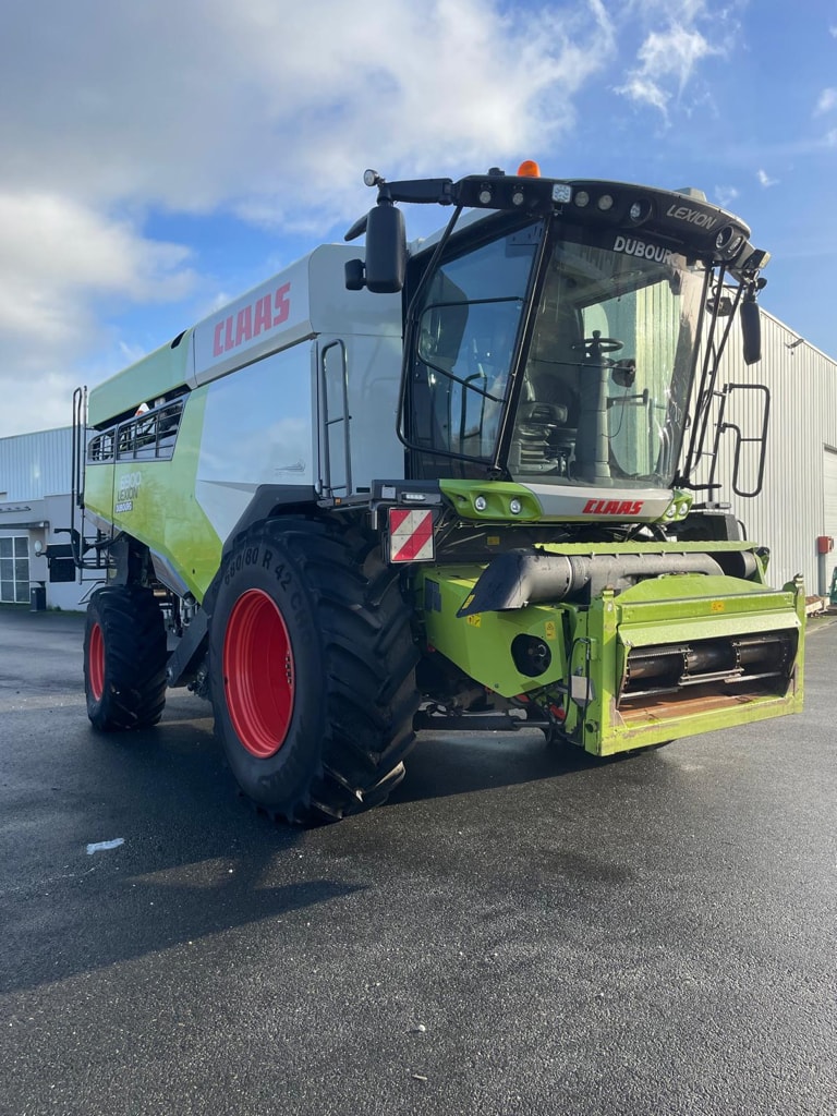 Moissonneuse CLAAS LEXION 6900 - photo slide 6