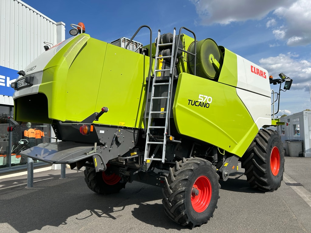 Moissonneuse CLAAS TUCANO 570 - photo slide 7