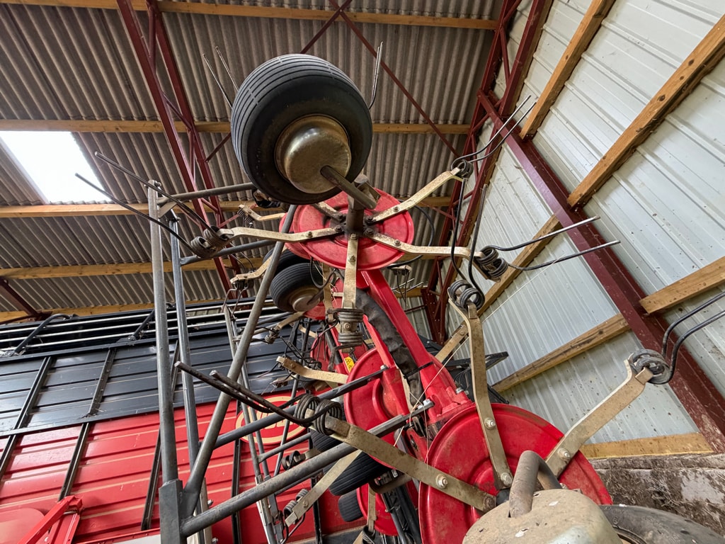 Faneuse MASSEY FERGUSON TD1110 DN - photo slide 7