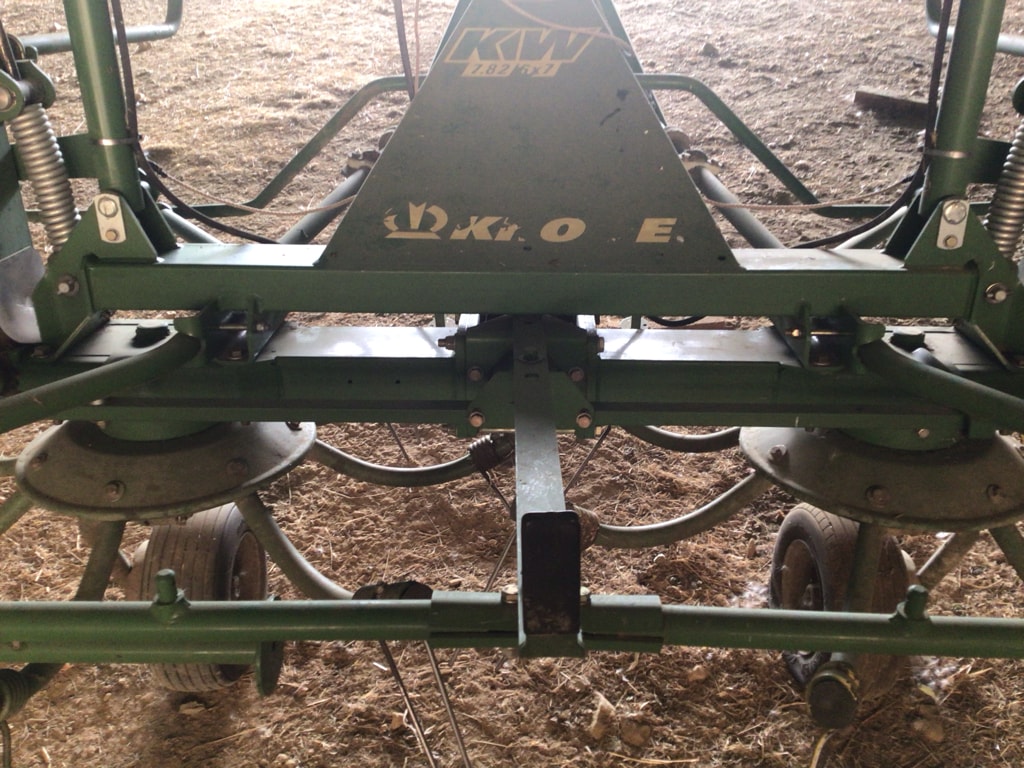 Faneuse KRONE KW 7.82.  6/7 - photo slide 8
