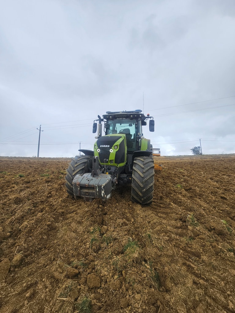 Tracteur CLAAS Axion 850 cmatic business - photo slide 1