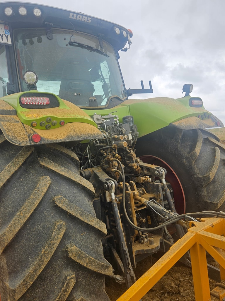 Tracteur CLAAS Axion 850 cmatic business - photo slide 5