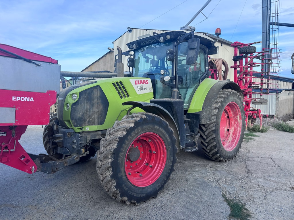 Tracteur CLAAS Arion 630 cmatic - photo slide 1