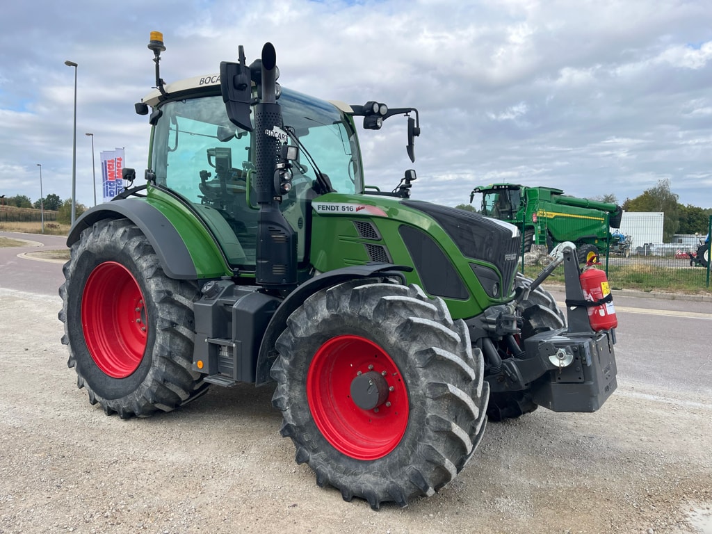 Tracteur FENDT 516 POWER+ - photo slide 2