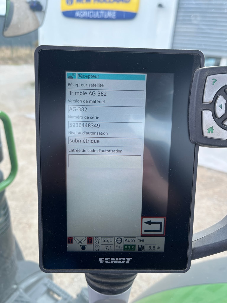 Tracteur FENDT 516 POWER+ - photo slide 9