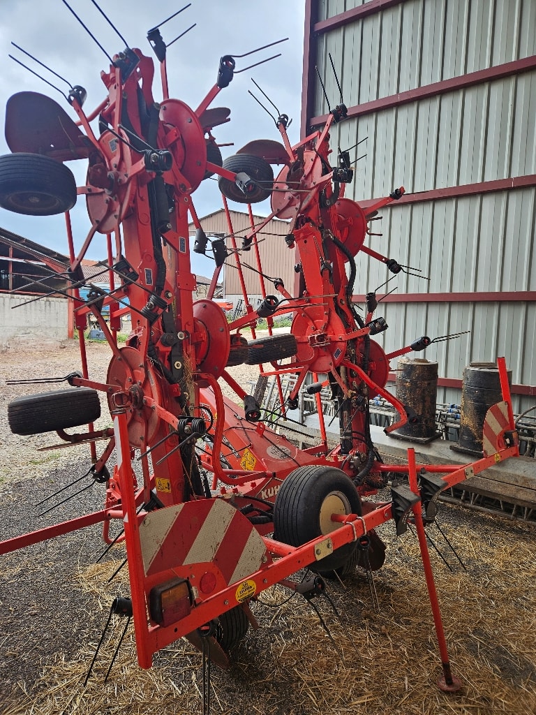 Faneuse KUHN GF10812 - photo slide 4