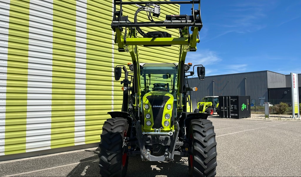 Tracteur chargeur CLAAS Arion 450 Panoramic - photo slide 7
