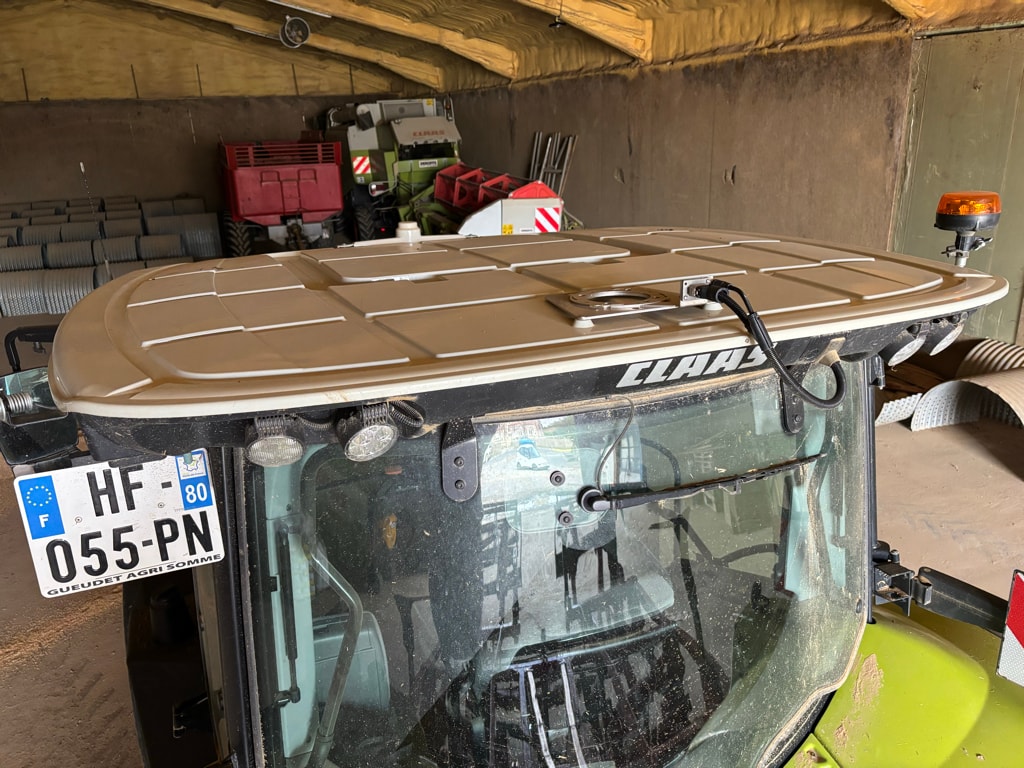Tracteur CLAAS ARION 630 - photo slide 10