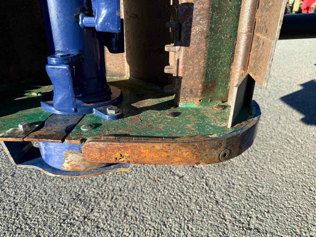 Broyeur DESVOYS DMF 160 POLY-GREEN - photo slide 11