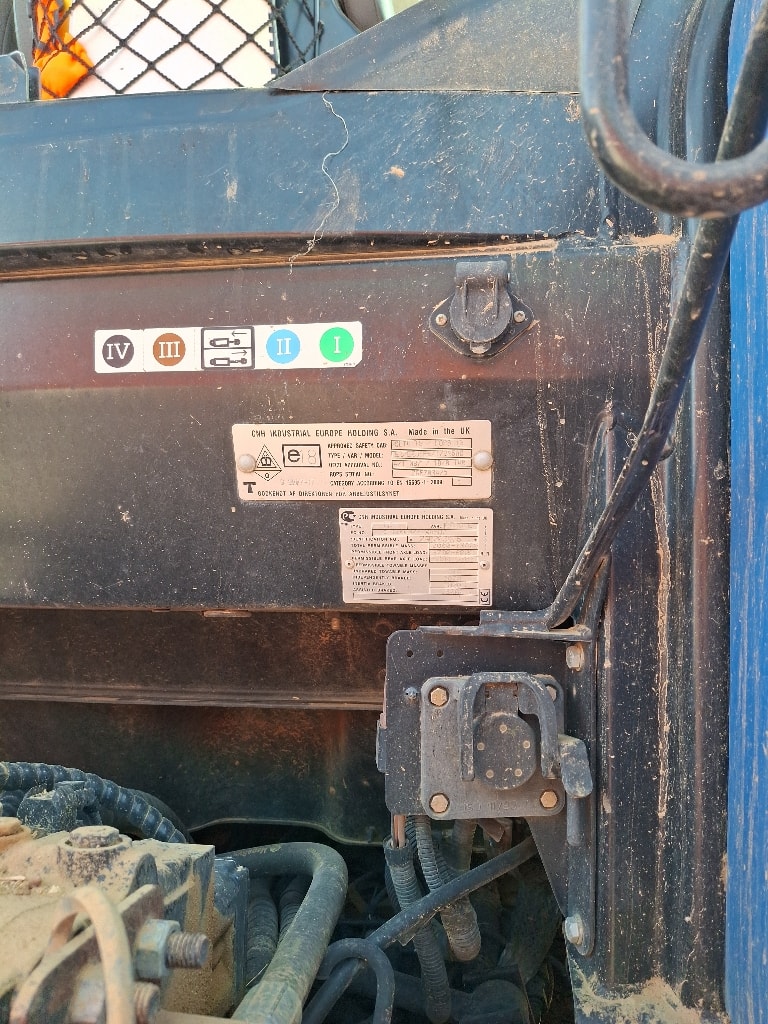 Tracteur NEW HOLLAND T 7 245 AC - photo slide 13