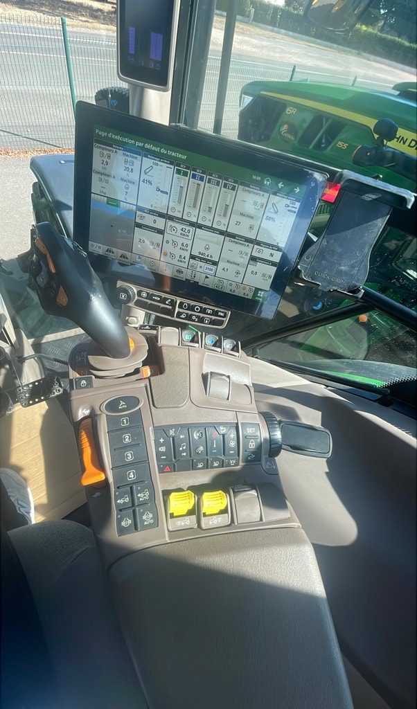 Tracteur JOHN DEERE 6R 150 - photo slide 15