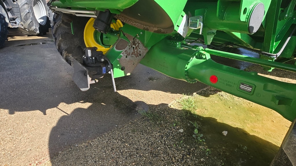 Moissonneuse JOHN DEERE T550i - photo slide 14