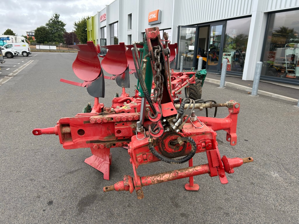 Charrue KVERNELAND Ecomat - photo slide 2