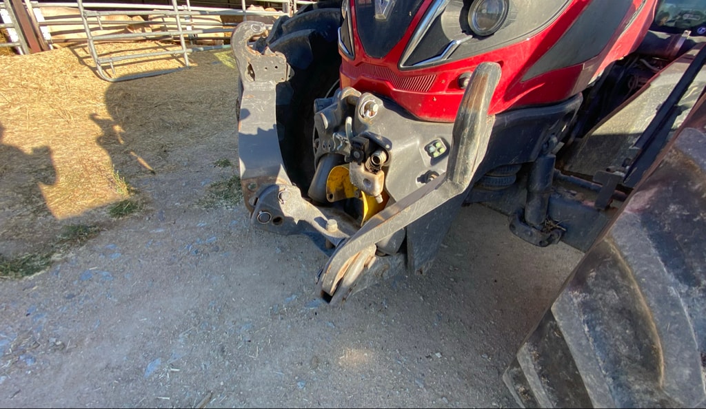 Tracteur VALTRA T 234 DIRECT - photo slide 10