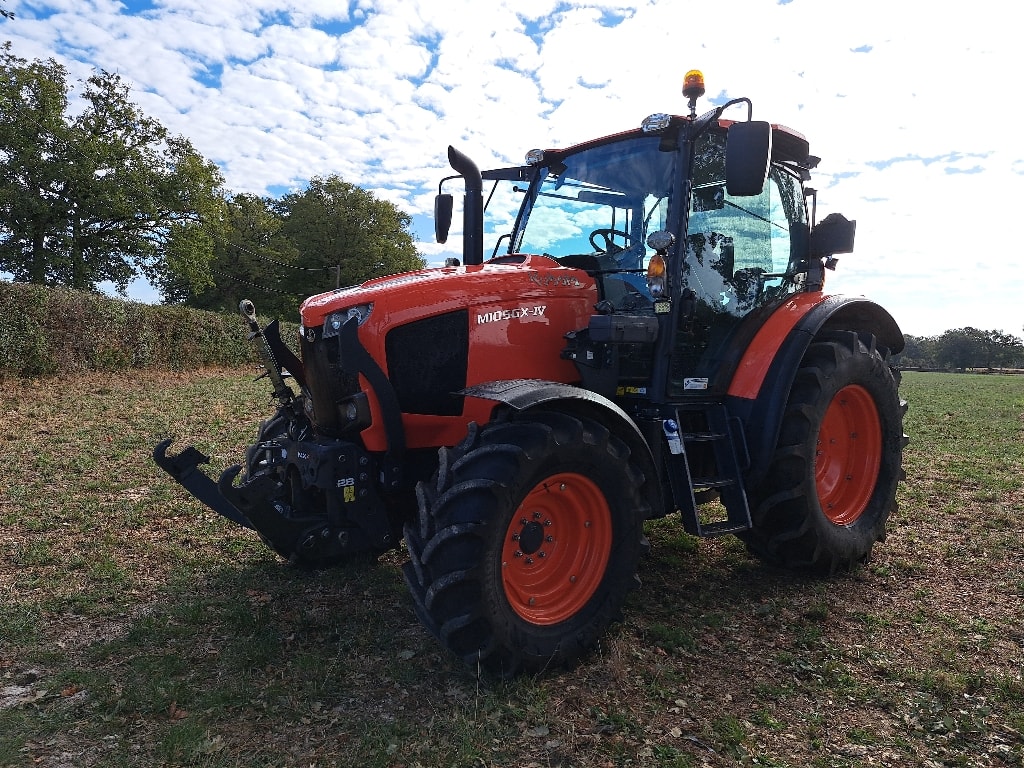 Tracteur KUBOTA M105 GX-IV - photo slide 2