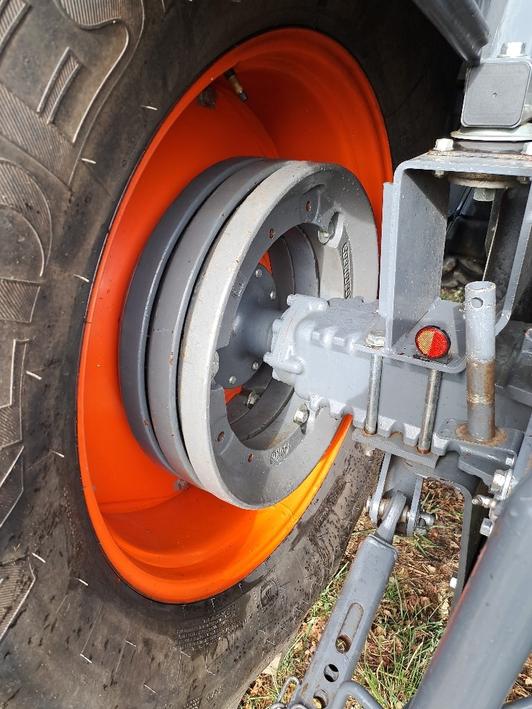 Tracteur KUBOTA M105 GX-IV - photo slide 17
