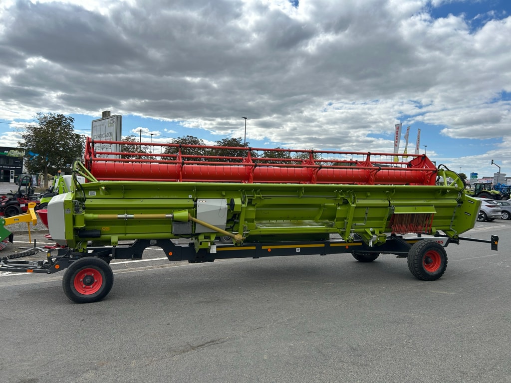 Moissonneuse CLAAS Trion 750 - photo slide 14