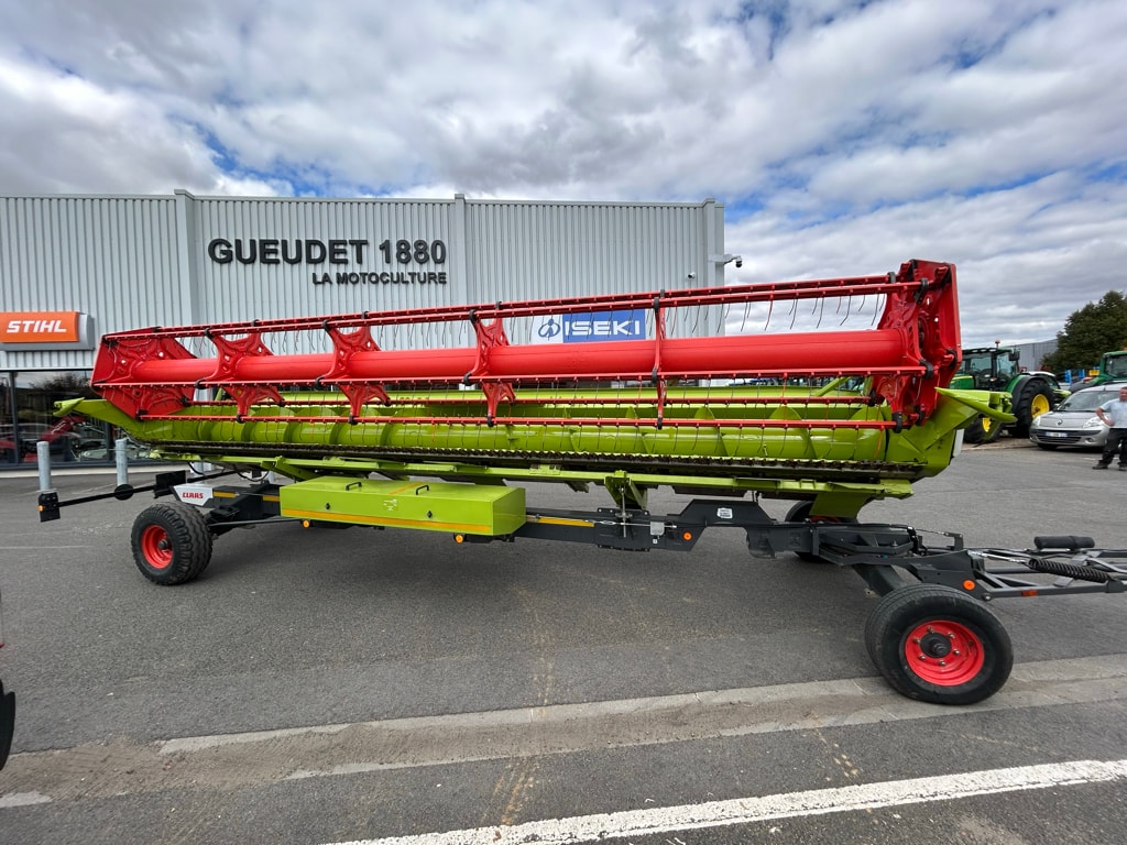 Moissonneuse CLAAS Trion 750 - photo slide 17