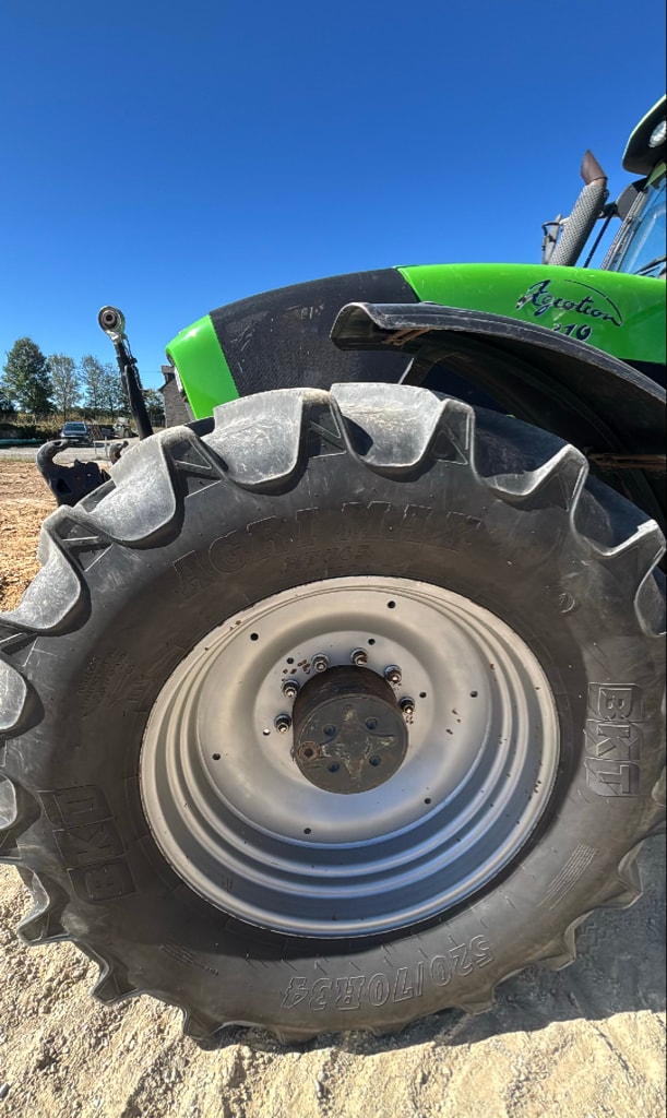 Tracteur DEUTZ FAHR AGROTRON 210 - photo slide 9