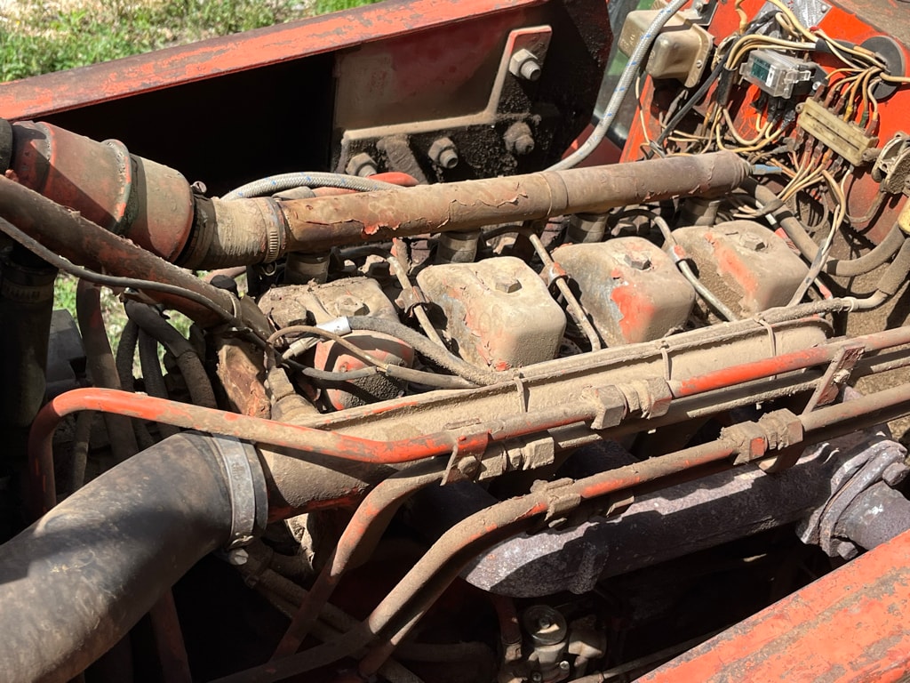 Tracteur chargeur RENAULT 751 - photo slide 14
