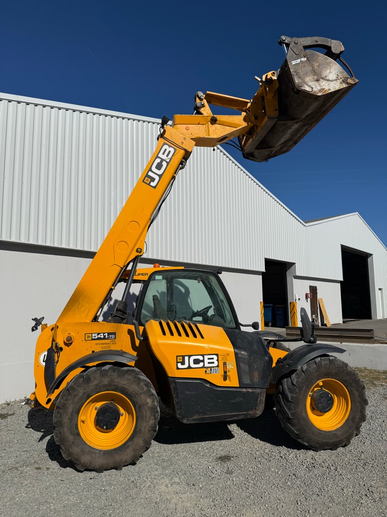 Telescopique JCB 541-70 AGRI SUPER PS6 - photo slide 1