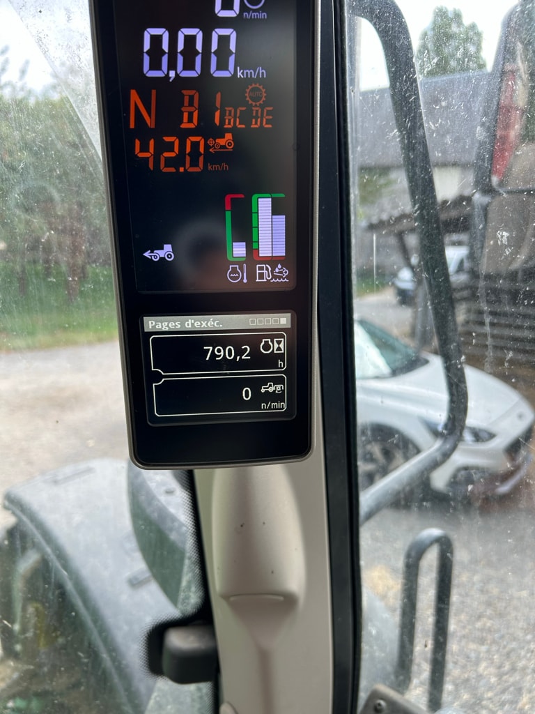 Tracteur JOHN DEERE 6155M - photo slide 10