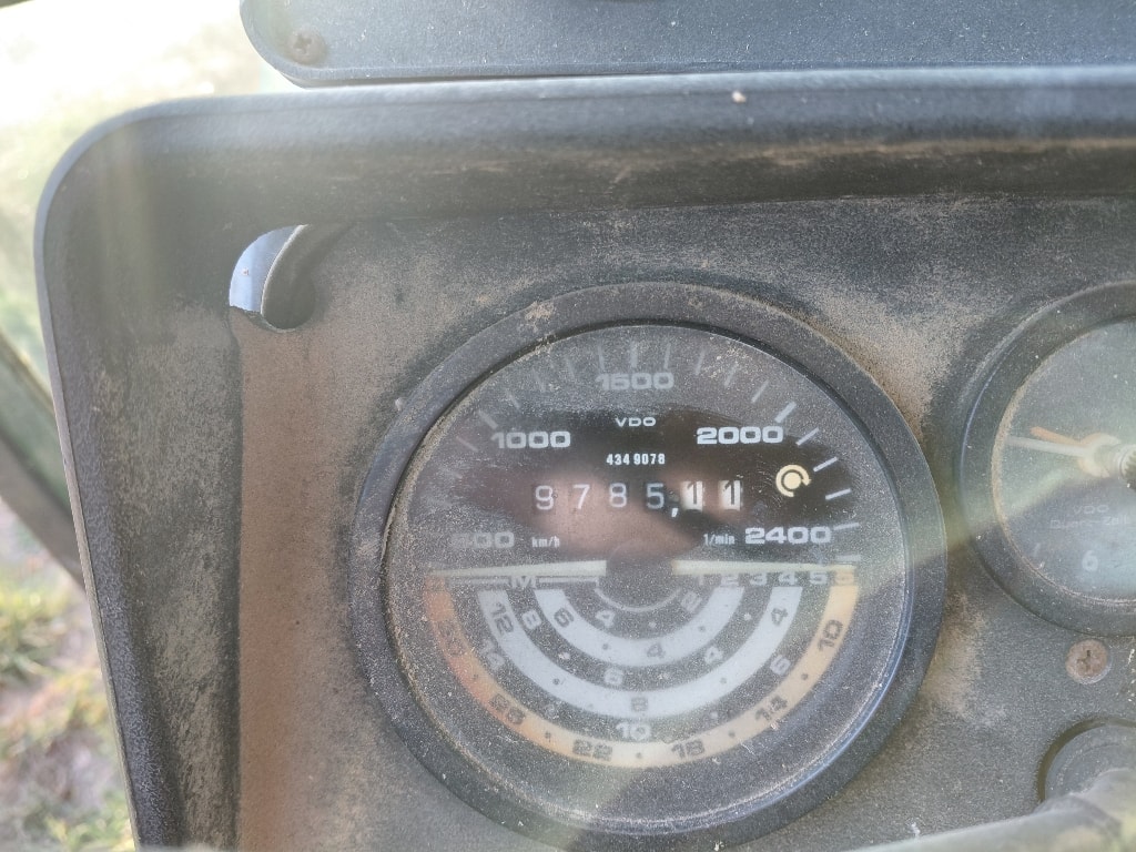 Tracteur chargeur DEUTZ FAHR DX 4.50 - photo slide 7