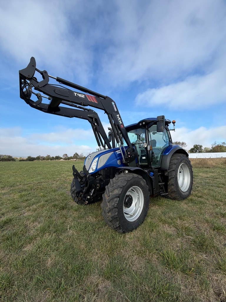 Tracteur NEW HOLLAND T6.160 - photo slide 1