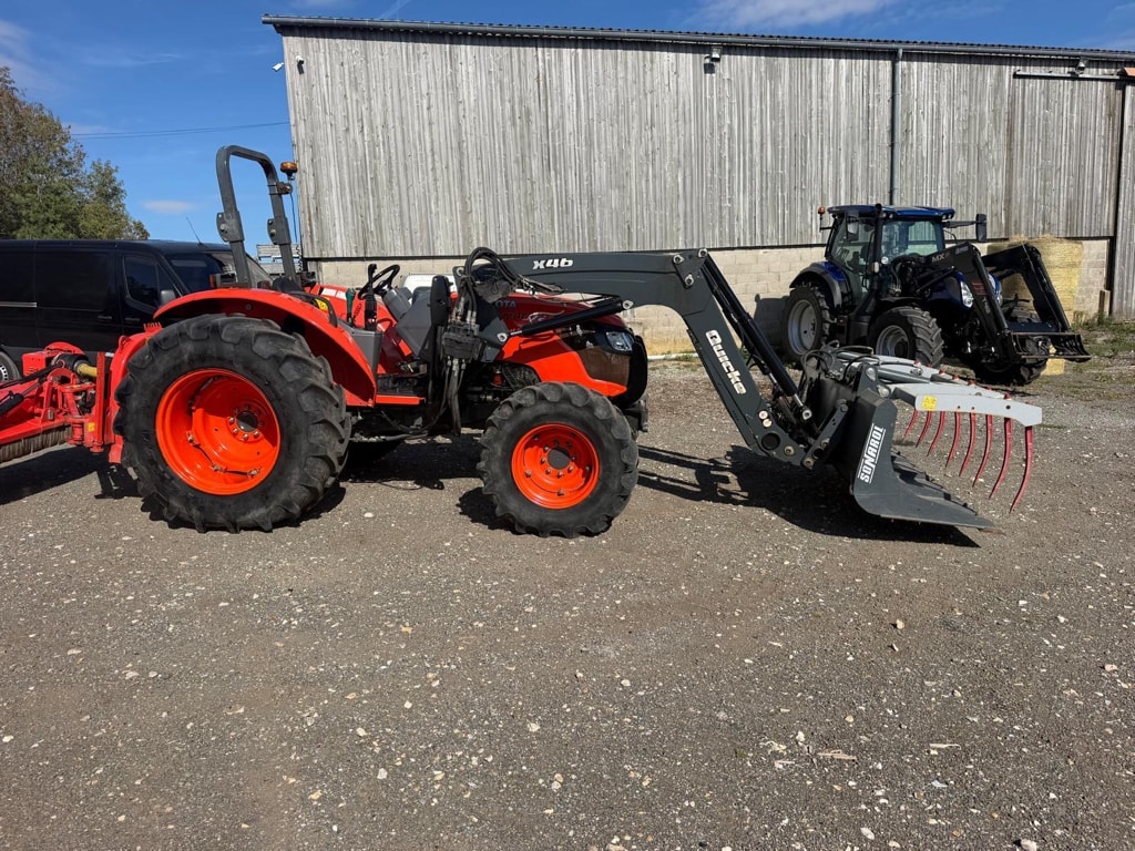 Tracteur chargeur KUBOTA M4072 - photo slide 1