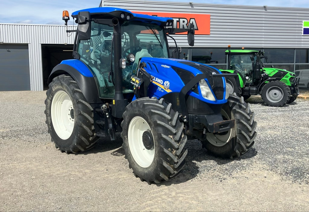 Tracteur chargeur NEW HOLLAND T5.110 AUTO COMMAND - photo slide 6