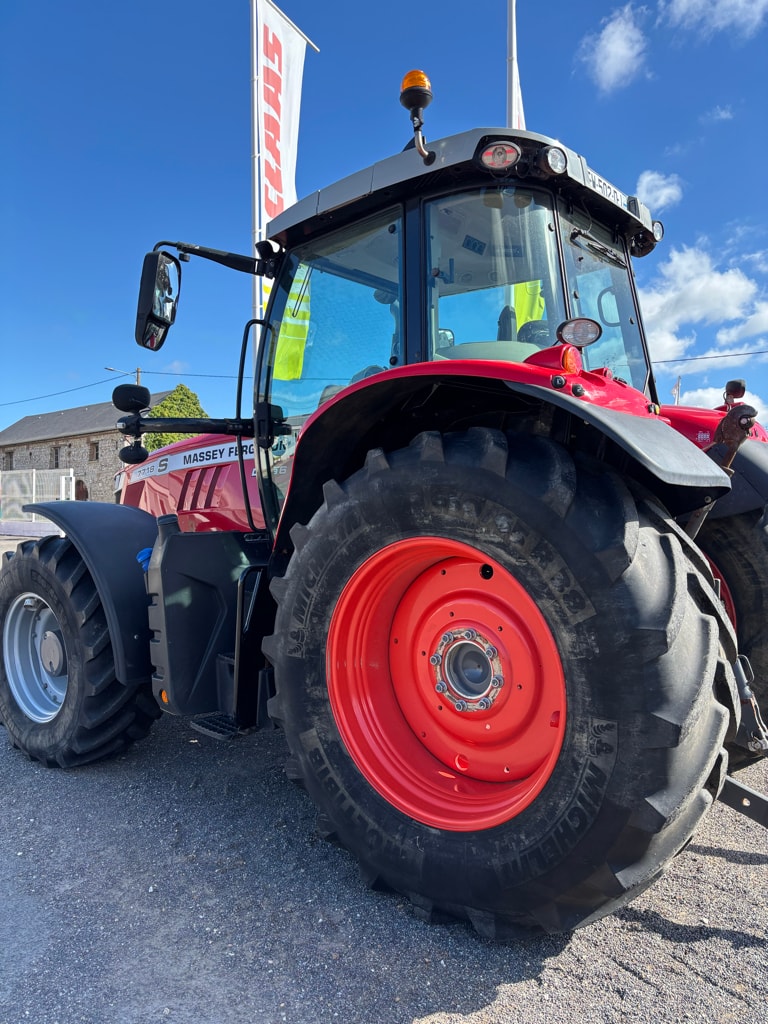 Tracteur MASSEY FERGUSON 7718 S - photo slide 2
