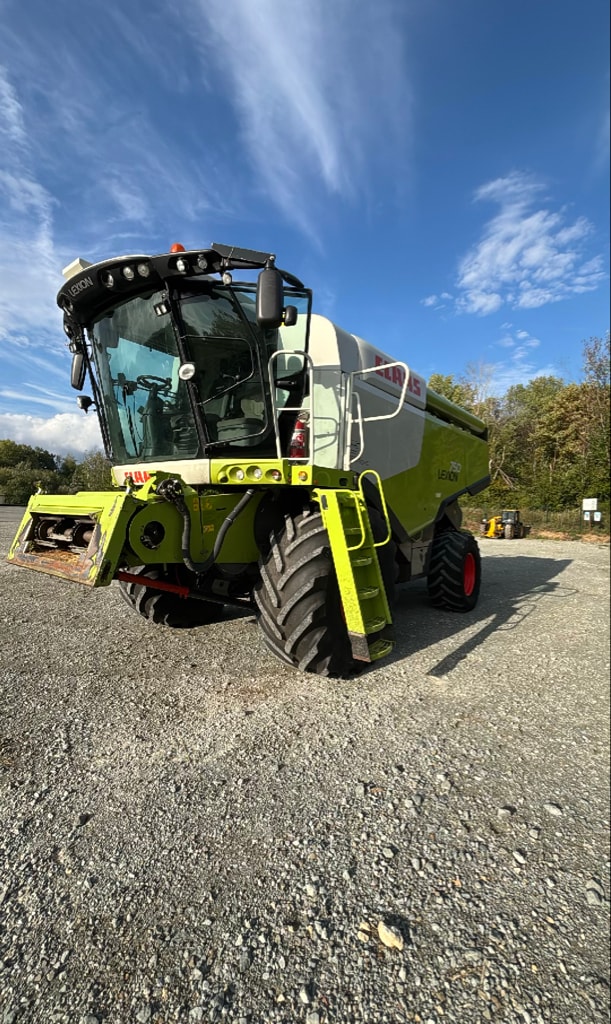 Moissonneuse CLAAS LEXION 750 - photo slide 2