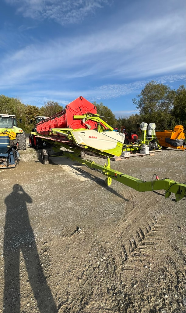 Moissonneuse CLAAS LEXION 750 - photo slide 14