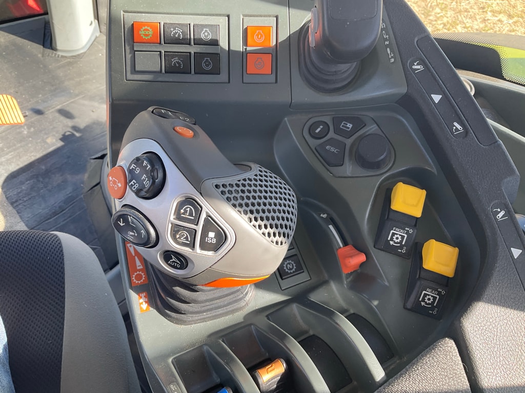 Tracteur CLAAS ARION 530 CEBIS - photo slide 17