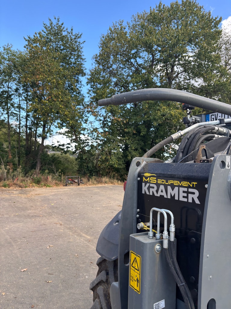 Telescopique KRAMER KT 407 - photo slide 20
