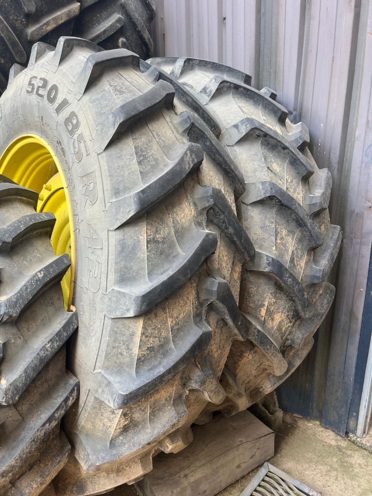 Tracteur JOHN DEERE 6155R - photo slide 6