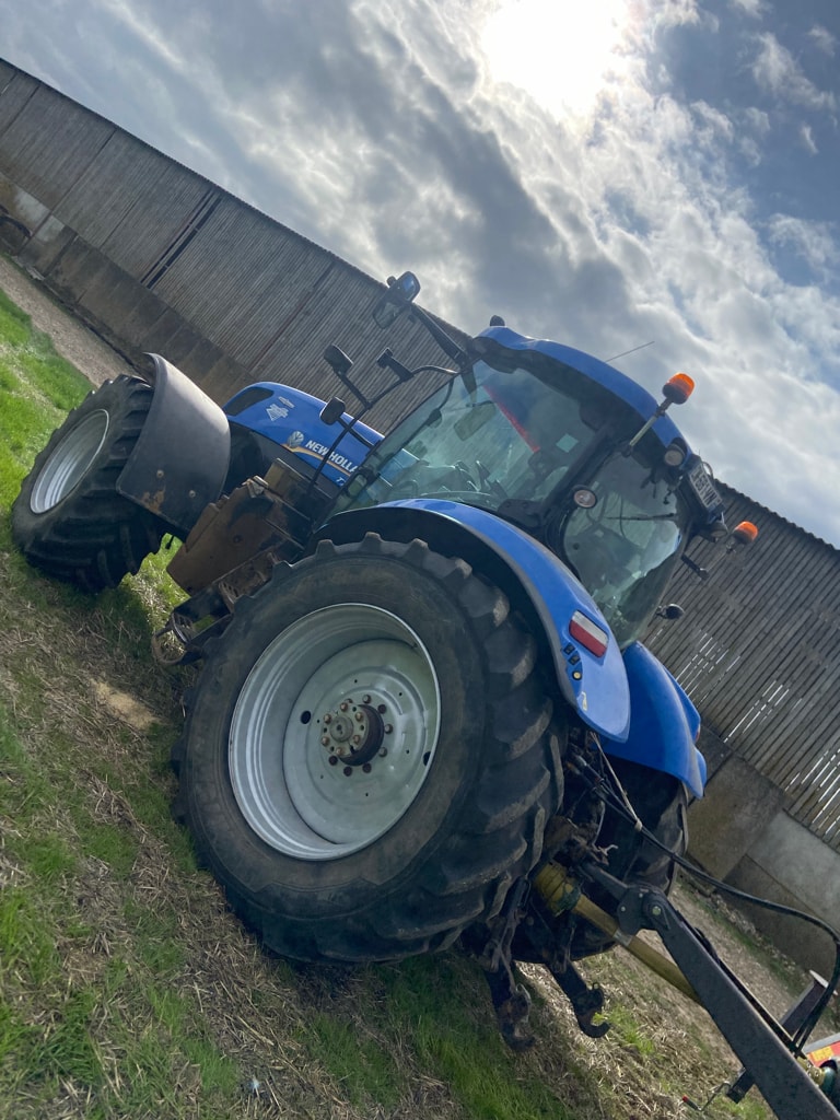 Tracteur NEW HOLLAND T7.250 - photo slide 3
