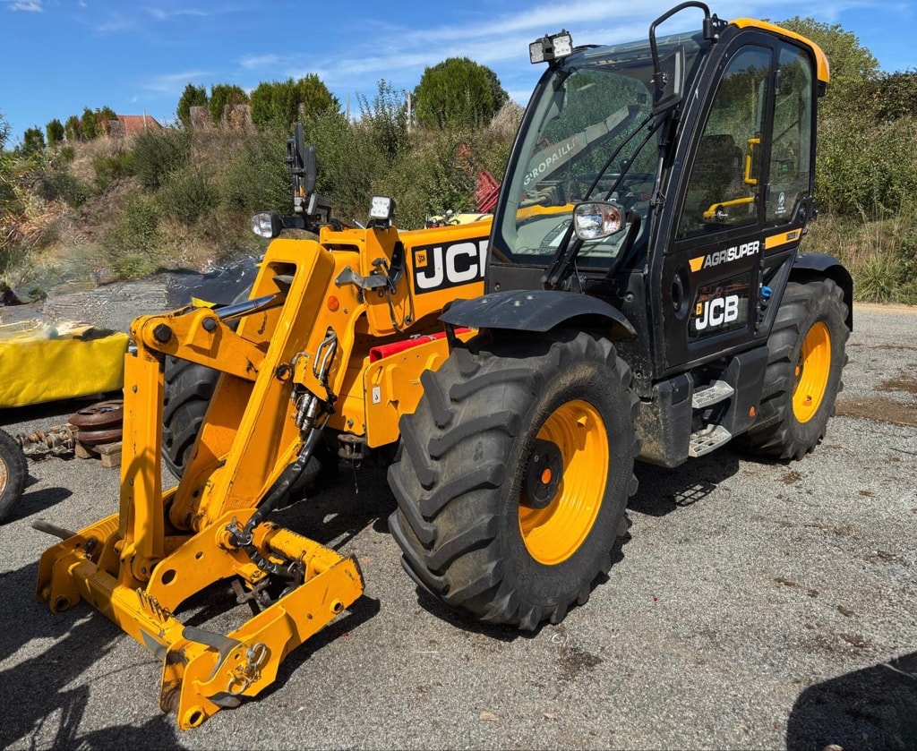 Telescopique JCB 538-60 AgriSuper - photo slide 2