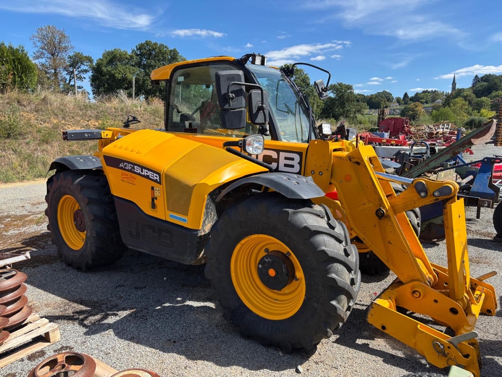 Telescopique JCB 538-60 AgriSuper - photo slide 1