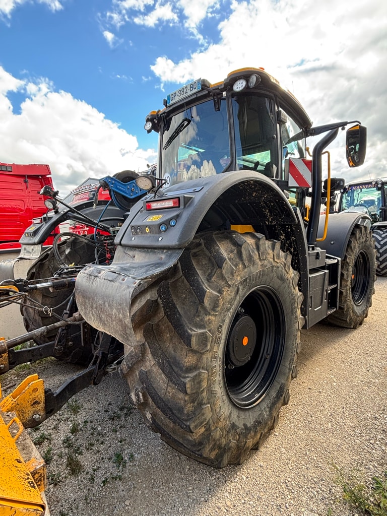 Tracteur JCB FASTRAC 4220 - photo slide 5